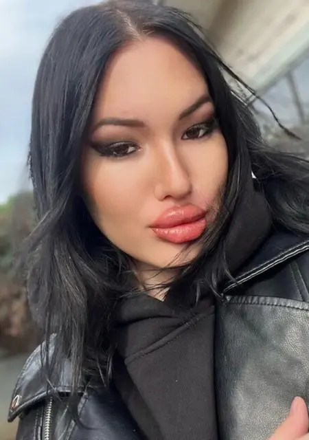 Любовь из Краснодара, ищу на сайте знакомства на одну ночь