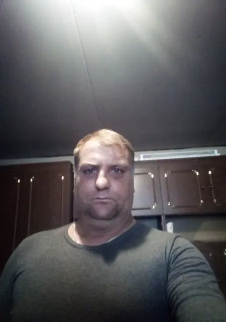 Я Андрей, 49, знакомлюсь без обязательств в Братске