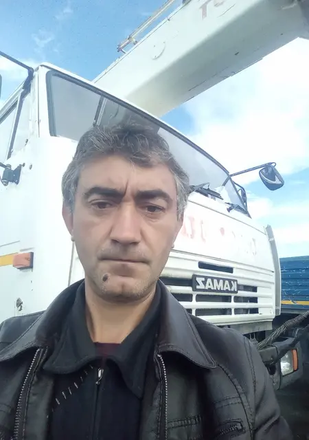 Я Александр, 49, знакомлюсь для постоянных отношений в Якутске