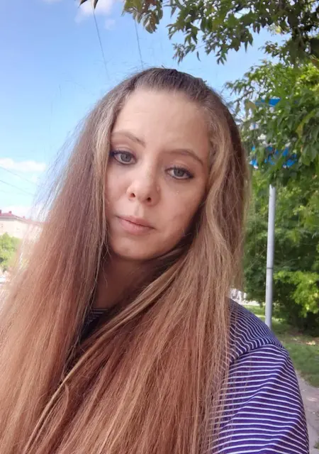 Валентина из Барнаула, ищу на сайте знакомства на одну ночь