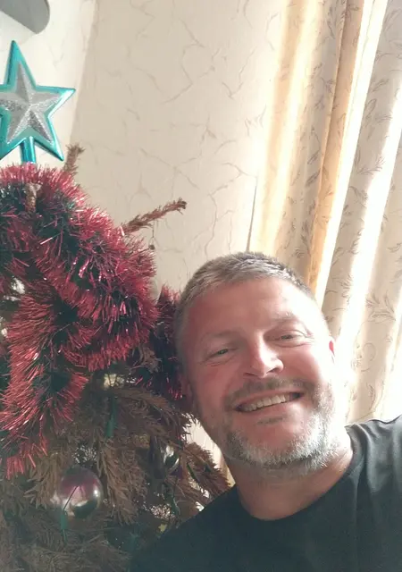 Роман из Железноводска, ищу на сайте знакомства на одну ночь