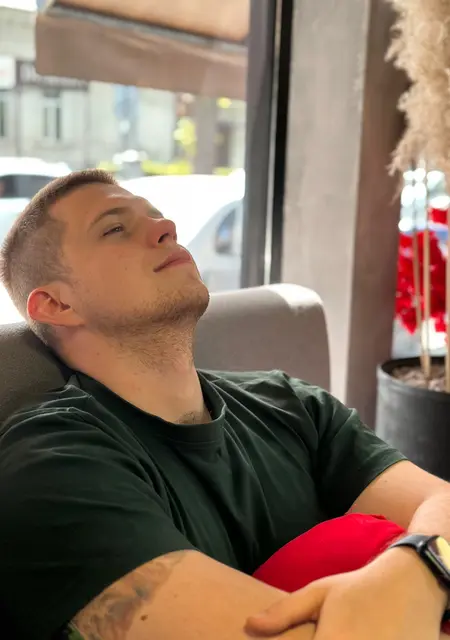 Алексей из Таганрога, ищу на сайте совместные путешествия