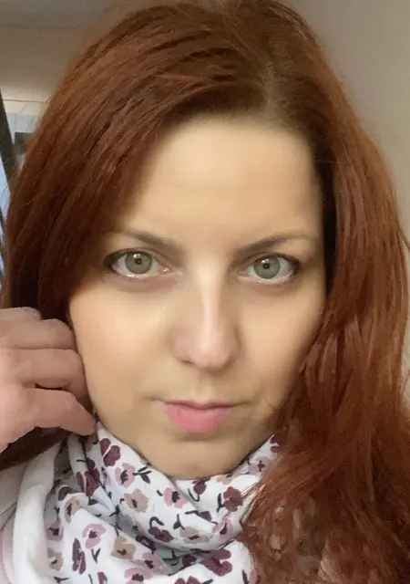 Я Рина, 41, из Москвы, ищу знакомство для открытые отношения