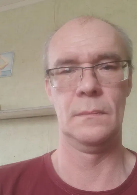 Владислав из Хабаровска, мне 58, познакомлюсь без обязательств