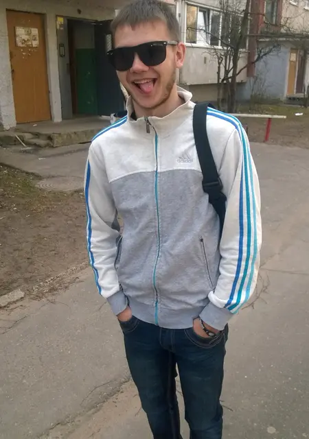 Я Андрей, 30, из Орши, ищу знакомства без обязательств