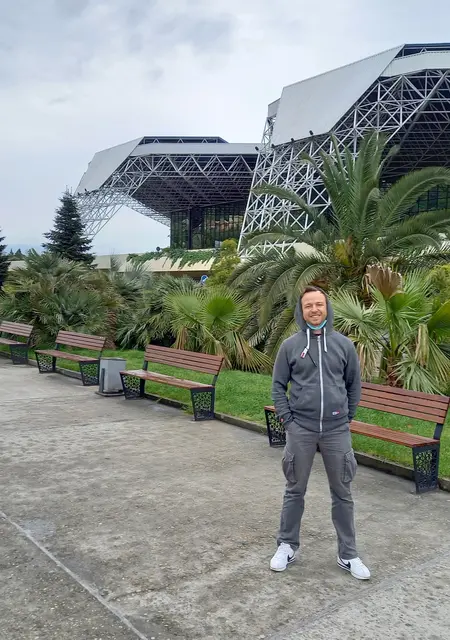 Женя из Тамани, ищу на сайте знакомства на одну ночь