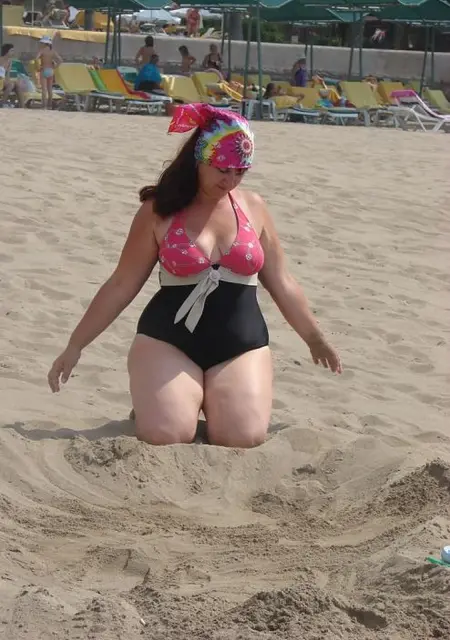 Людмила из Омска, мне 44, познакомлюсь без обязательств