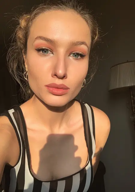 Амина из Улан-Удэ, ищу на сайте общение