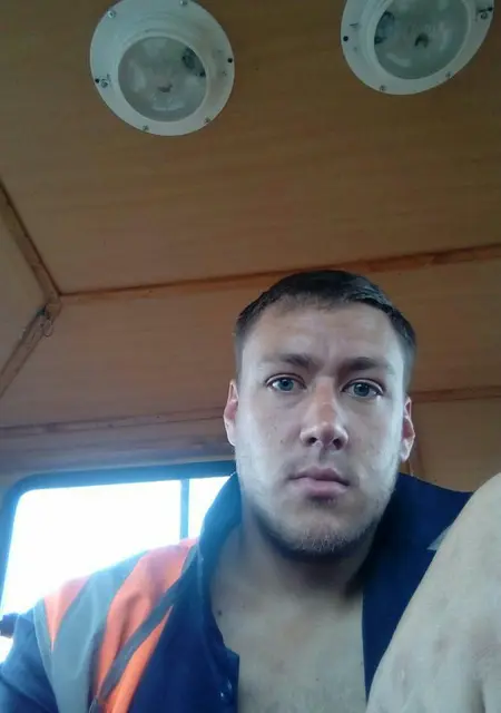 Сергей из Рубцовска, мне 33, познакомлюсь на одну ночь