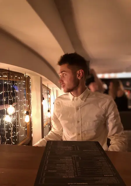 Andrew з Тернополя, мені 27 років, познайомлюсь на одну ніч