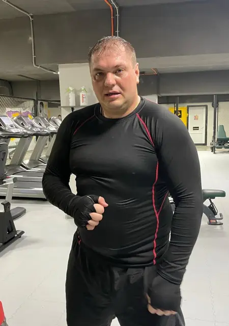 Александр из Москвы, ищу на сайте постоянные отношения