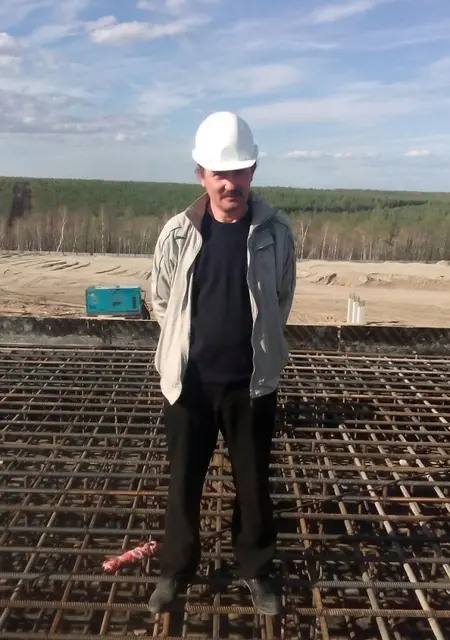 Я Yura, 52, из Якутска, ищу знакомство для приятного времяпровождения