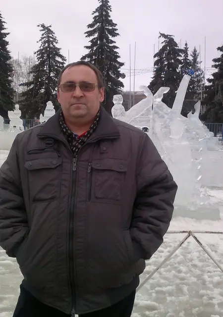 Я Дмитрий, 54, из Самары, ищу знакомства без обязательств