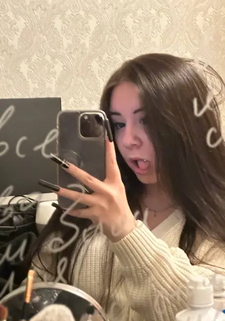 Я Катюшка, 25, знакомлюсь на одну ночь в Твери