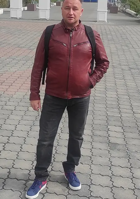 Дмитрий из Красноярска, мне 49, познакомлюсь для постоянных отношений