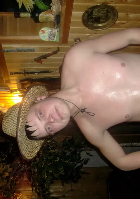 Я Александр, 34, знакомлюсь для постоянных отношений в Ессентуках