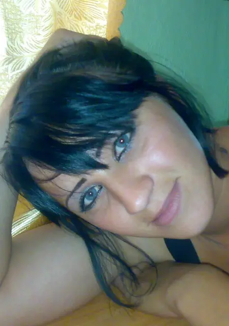 Я Елена, 38, знакомлюсь без обязательств в Новокузнецке