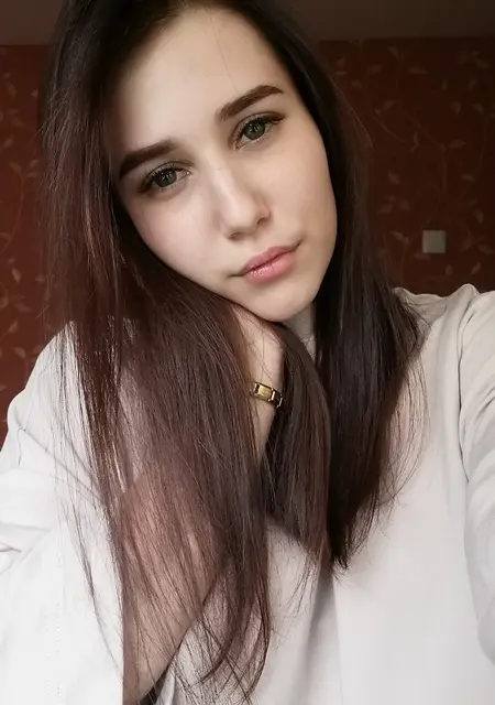 Виталина из Хабаровска, ищу на сайте постоянные отношения