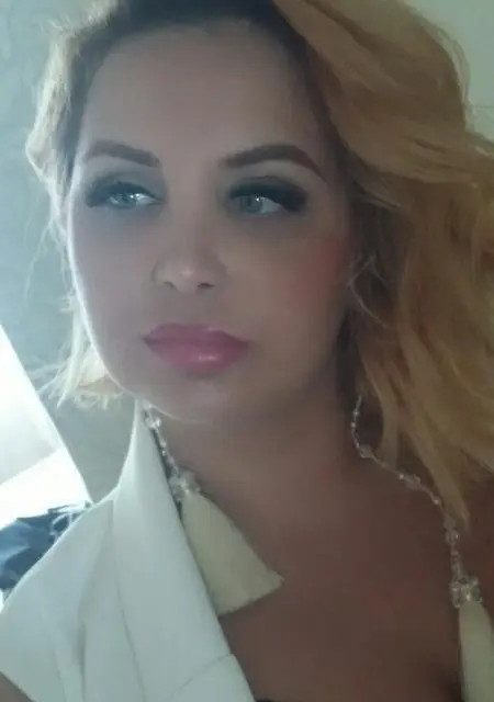 Я Анфиса, 44, знакомлюсь без обязательств в Владивостоке