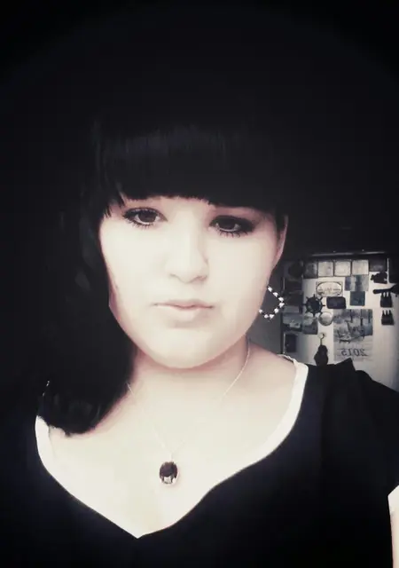 Стася из Орла, ищу на сайте знакомства на одну ночь