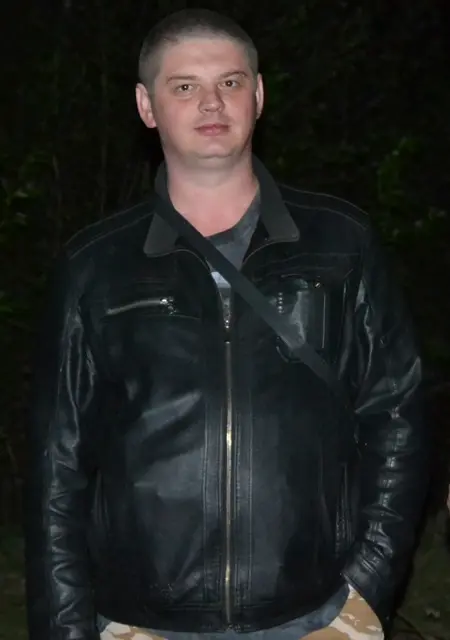 Я Кирилл, 41, знакомлюсь без обязательств в Чехове