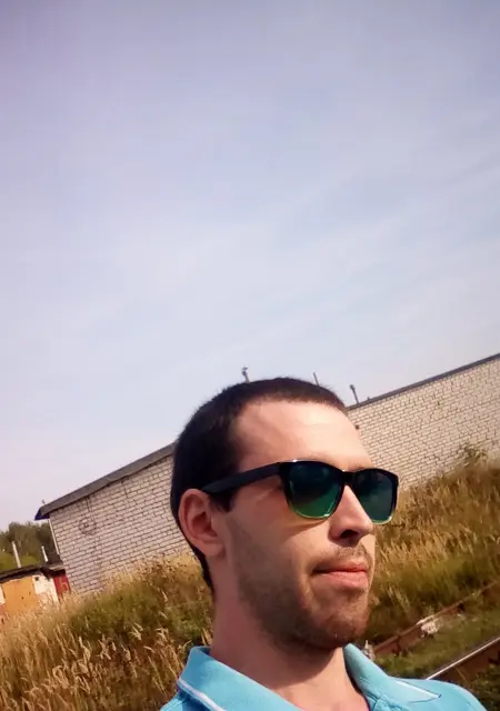 Максим из Павловского Посада, мне 35, познакомлюсь для общения