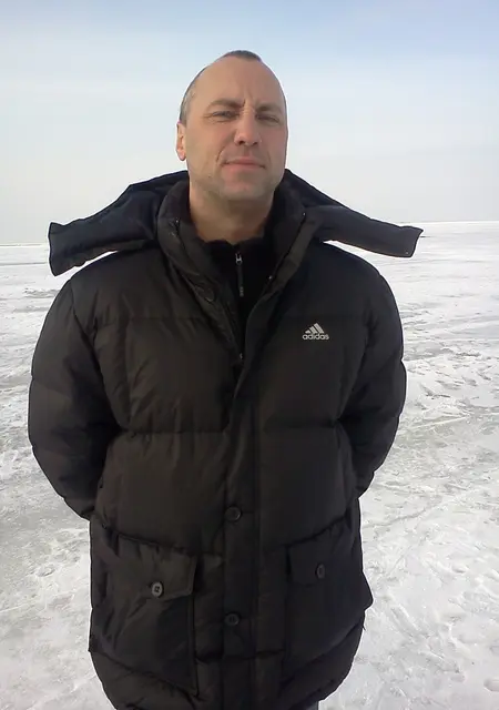 Я Vladimir, 57, знакомлюсь без обязательств в Ейске