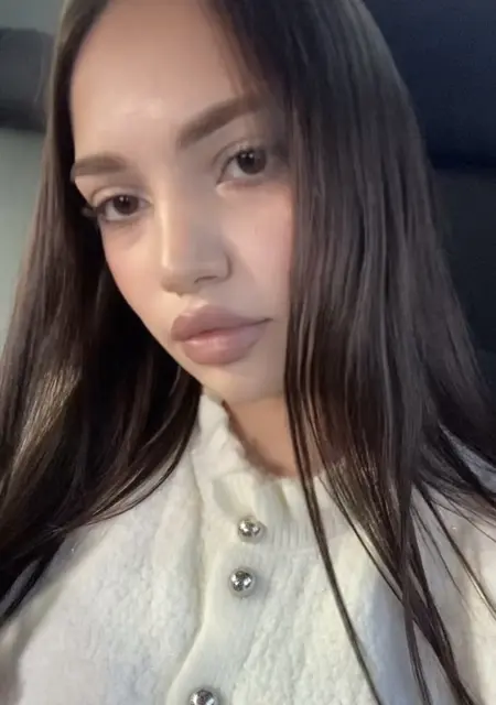 Камилла из Махачкалы, мне 19, познакомлюсь на одну ночь