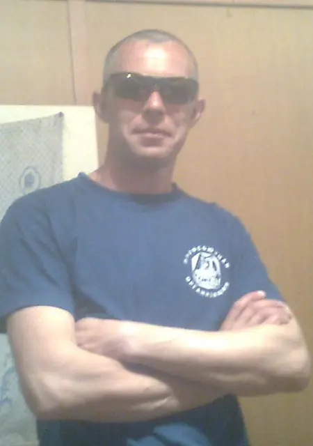 Я Алекс, 49, знакомлюсь без обязательств в Пятигорске