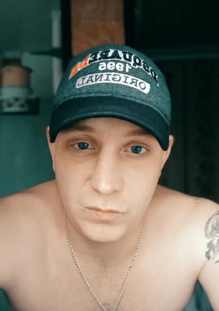 Я Спартак, 34, знакомлюсь без обязательств в Новошахтинске