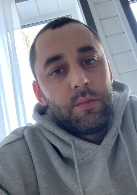 Я Александр, 34, знакомлюсь для приятного времяпровождения в Санкт-Петербурге