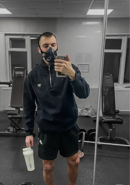 Дмитрий из Нового Уренгоя, ищу на сайте общение