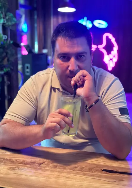 Левон из Анапы, ищу на сайте приятное времяпровождение