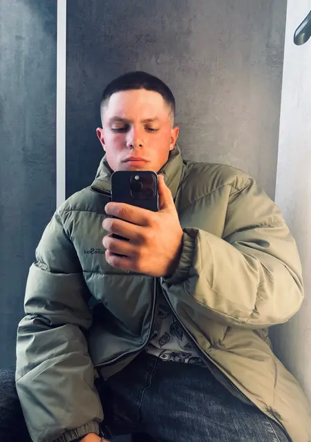 Максим из Тулы, ищу на сайте знакомства на одну ночь