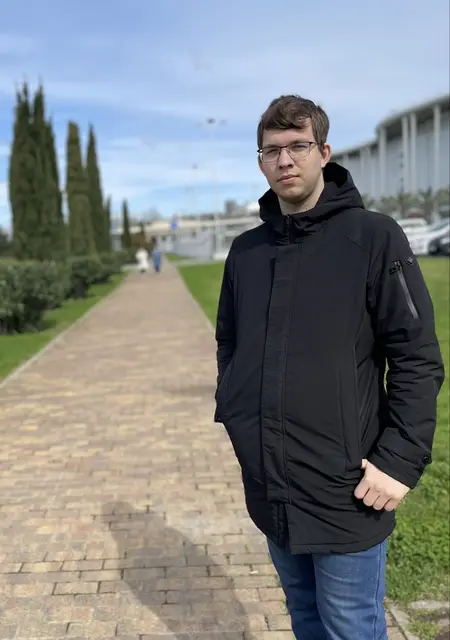 Степан из Бердска, мне 23, познакомлюсь для открытые отношения