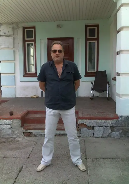 Я Андрей, 61, из Конотопа, ищу знакомства без обязательств