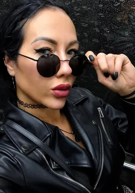 Я Kris, 25, знакомлюсь для общения в Тюмени