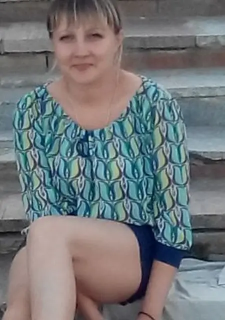 Я Елена, 38, из Пензы, ищу знакомства без обязательств