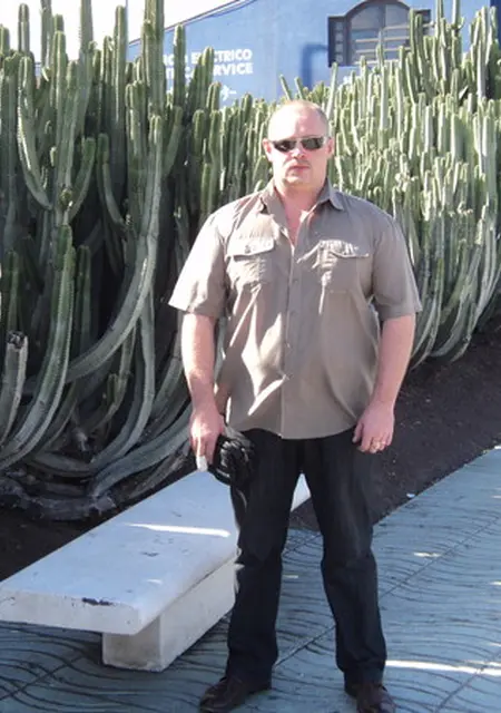 Алексей из Гвардейска, мне 50, познакомлюсь для вирта