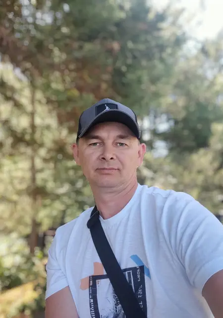 Алексей из Бирска, ищу на сайте общение