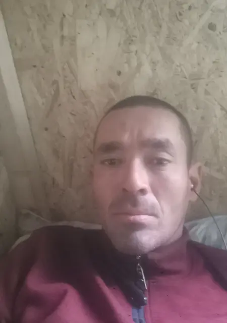 Родан из Читы, мне 40, познакомлюсь на одну ночь