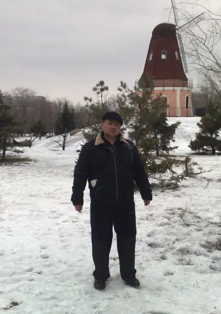 Ratushiy з Луганська, мені 52 років, познайомлюсь для дружби