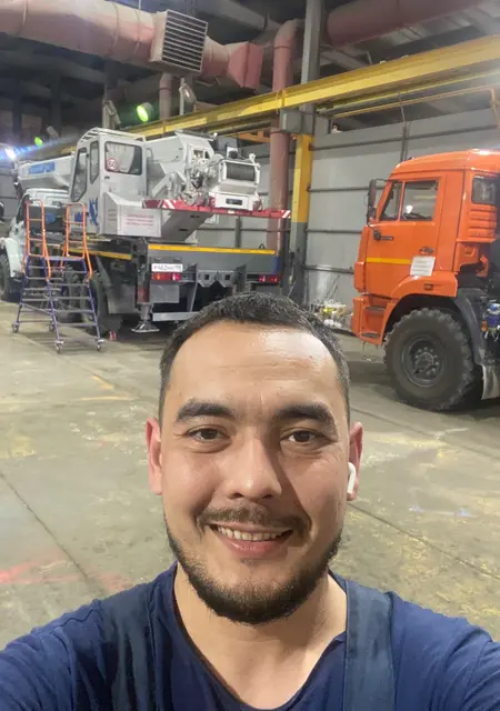 Я Радик, 32, знакомлюсь без обязательств в Новом Уренгое