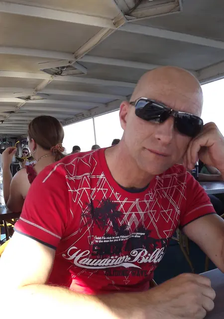 Я Олег, 54, знакомлюсь для совместных путешествий в Старом Осколе