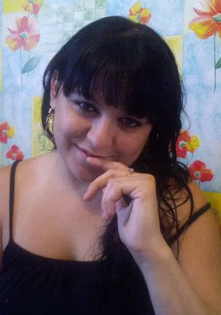 Я Ирина, 34, знакомлюсь для приятного времяпровождения в Оренбурге