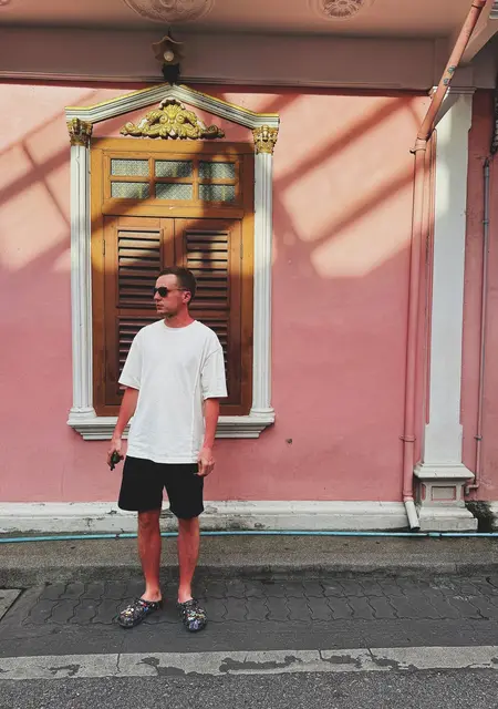 Я Mikhail, 30, из Санкт-Петербурга, ищу знакомства без обязательств