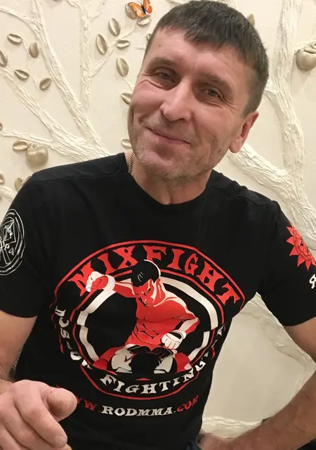 Я Сергей, 55, из Ухты, ищу знакомства на одну ночь