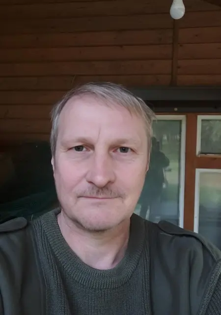 Я Вячеслав, 49, знакомлюсь без обязательств в Казани