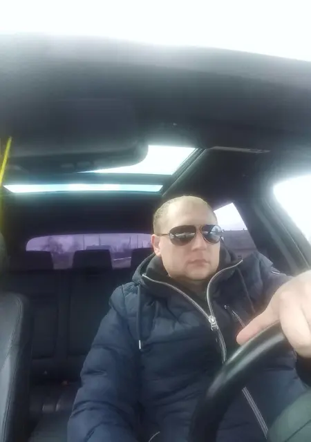 Олег из Калуги, мне 40, познакомлюсь без обязательств