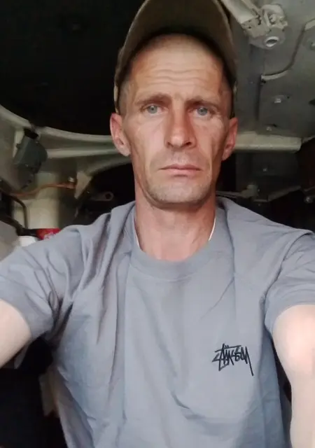 Андрей из Москвы, мне 40, познакомлюсь без обязательств
